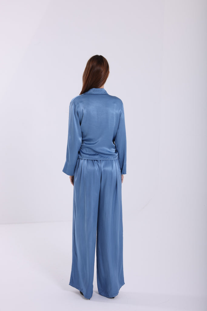 TWO PIECE SET- OVERSIZED SATIN SHIRT AND WIDE LEGS PANTS - AngelCode