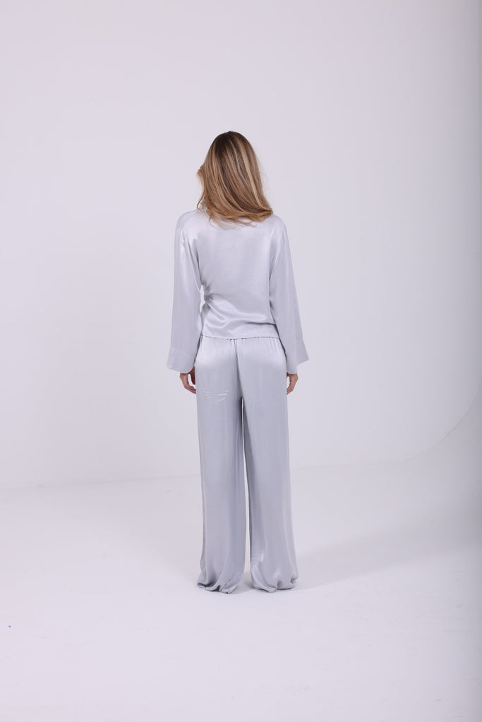 TWO PIECE SET- OVERSIZED SATIN SHIRT AND WIDE LEGS PANTS - AngelCode